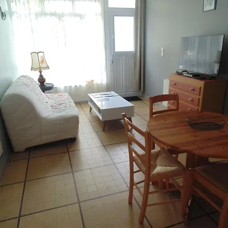 Entièrement Rénové Avec Wifi à Pied *