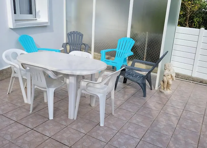 Entièrement Rénové Avec Wifi à Pied * Royan